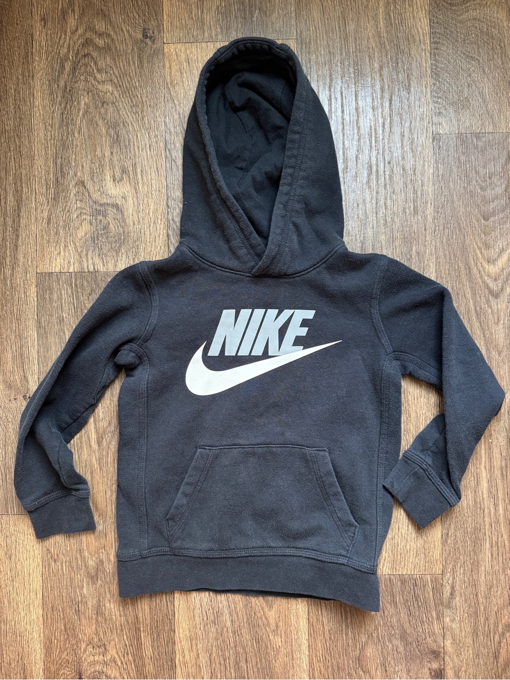 Nike Black Kids Hoodie with White Swoosh Logo size 5/Small